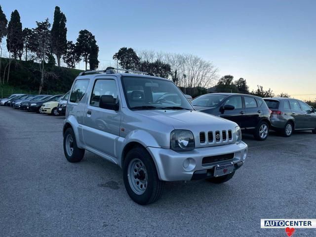 Argento Usata 2001 Suzuki Jimny SUV | 8900 € (Molto cara) - Immagine 1/4