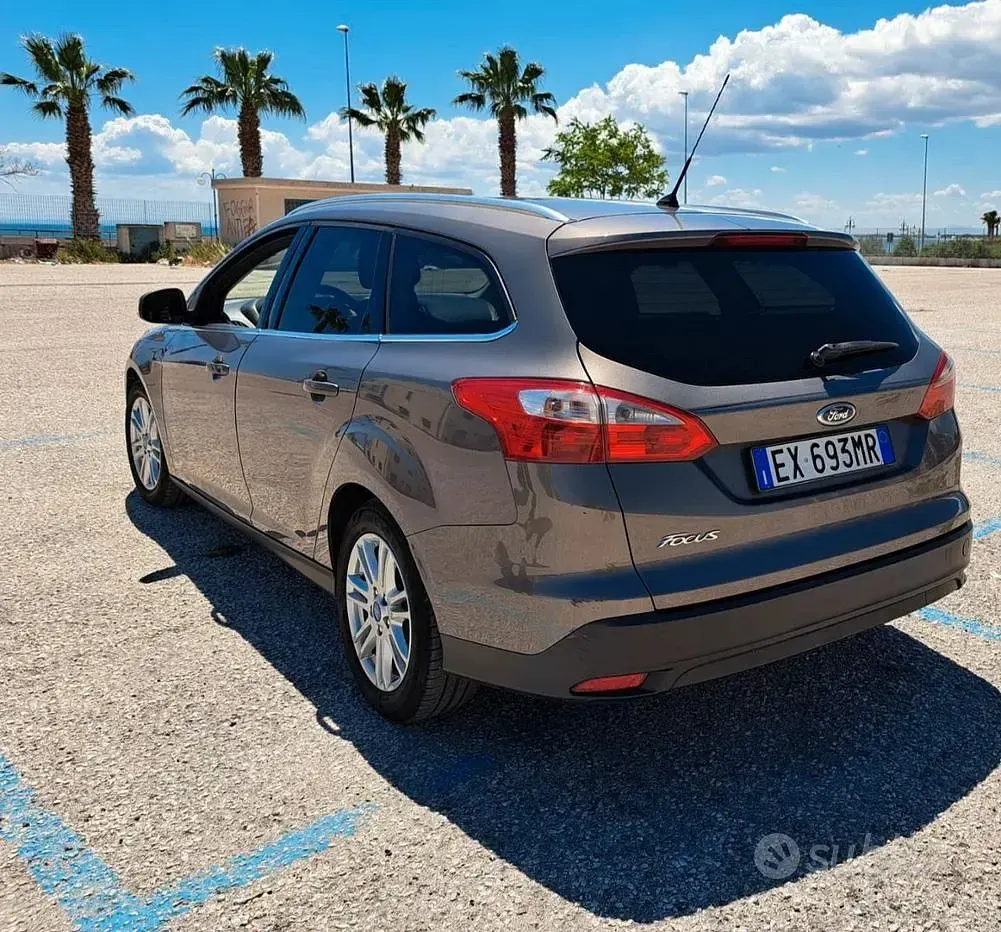 Usata Ford Focus 115 CV (84 kW) 2014 Station wagon