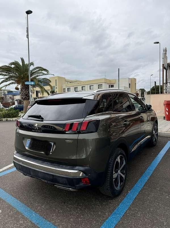 Usata Peugeot 3008 GT-line 131 CV (96 kW) 2018 Verde SUV