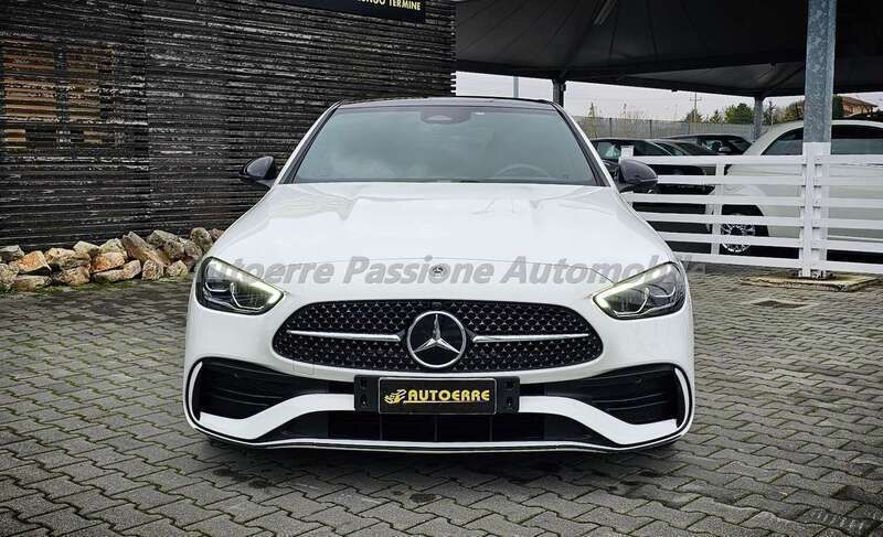 Usata Mercedes C300e Premium Plus 265 CV (194 kW) 2021 Bianco Berlina