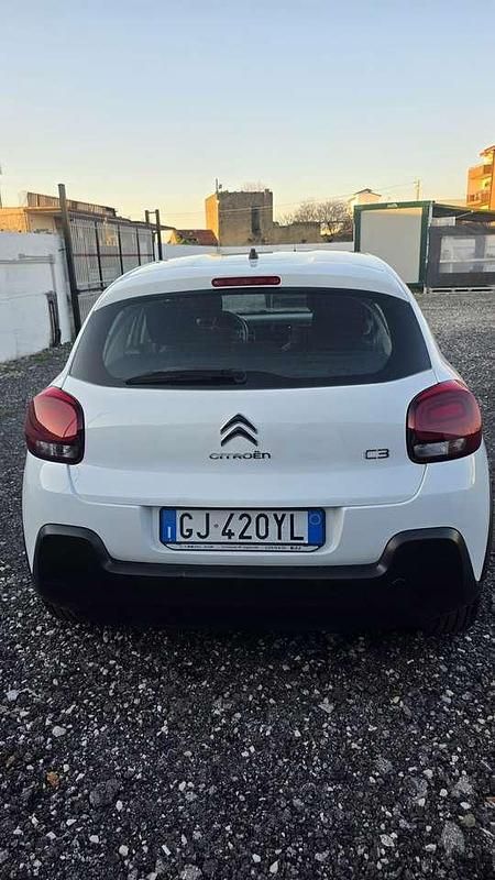Usata Citroën C3 Shine 102 CV (75 kW) 2022 Bianco Utilitaria