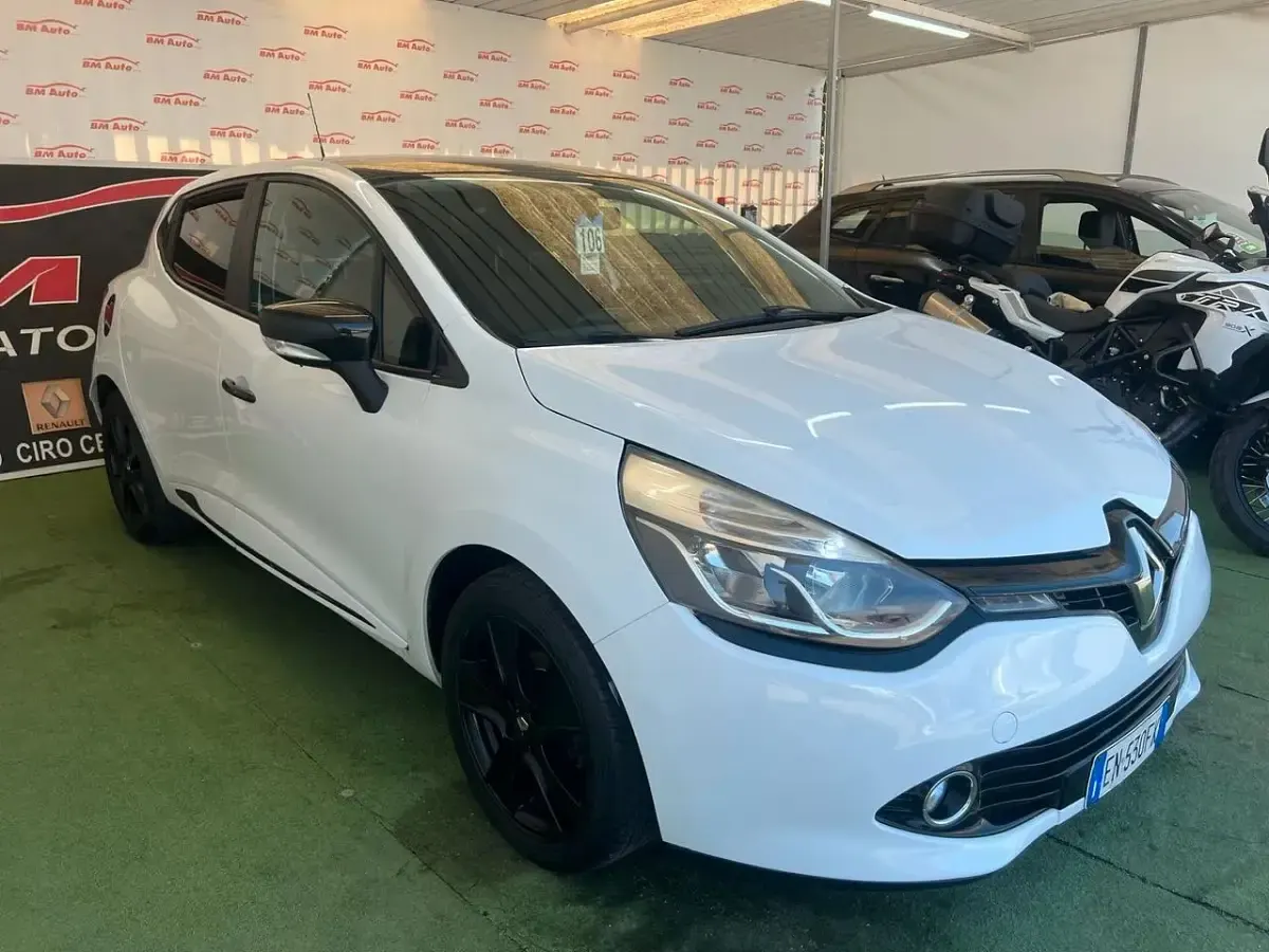 Usata Renault Clio IV 72 CV (52 kW) 2014 Bianco Berlina