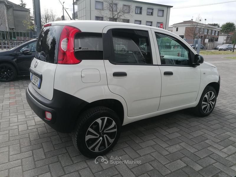 Usata Fiat Panda Pop 80 CV (58 kW) 2021 Bianco gelato Utilitaria
