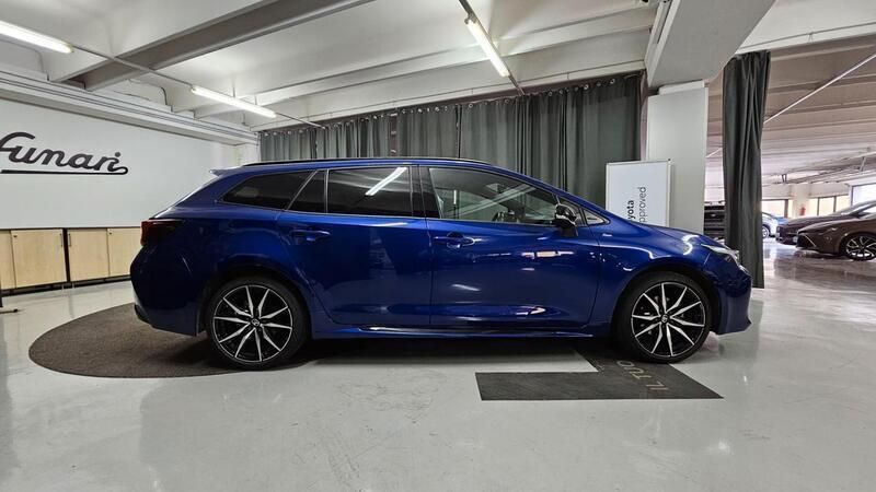Usata Toyota Corolla Sport 98 CV (72 kW) 2023 Blu Station wagon