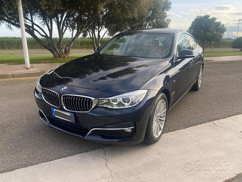 Blu Usata 2015 BMW 320 Gran Turismo Luxury Line Due volumi | 13.500 € (Super prezzo) - Immagine 1/4