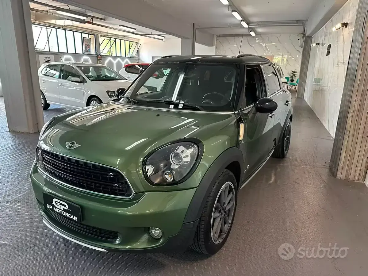 Usata Mini Cooper D Countryman Business 111 CV (81 kW) 2014 Verde SUV