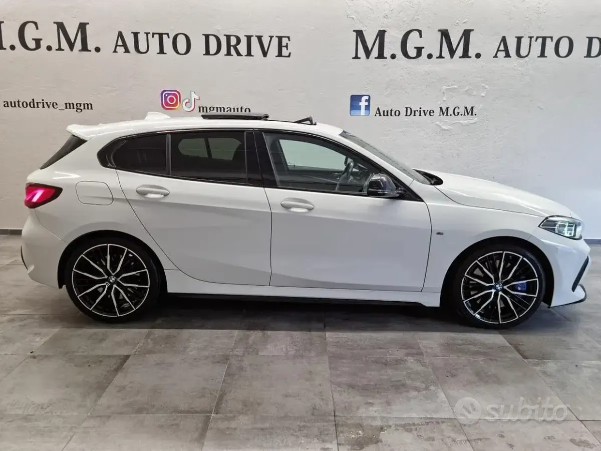 Usata BMW M135 Efficient Dynamics 306 CV (225 kW) 2022 Bianco Utilitaria
