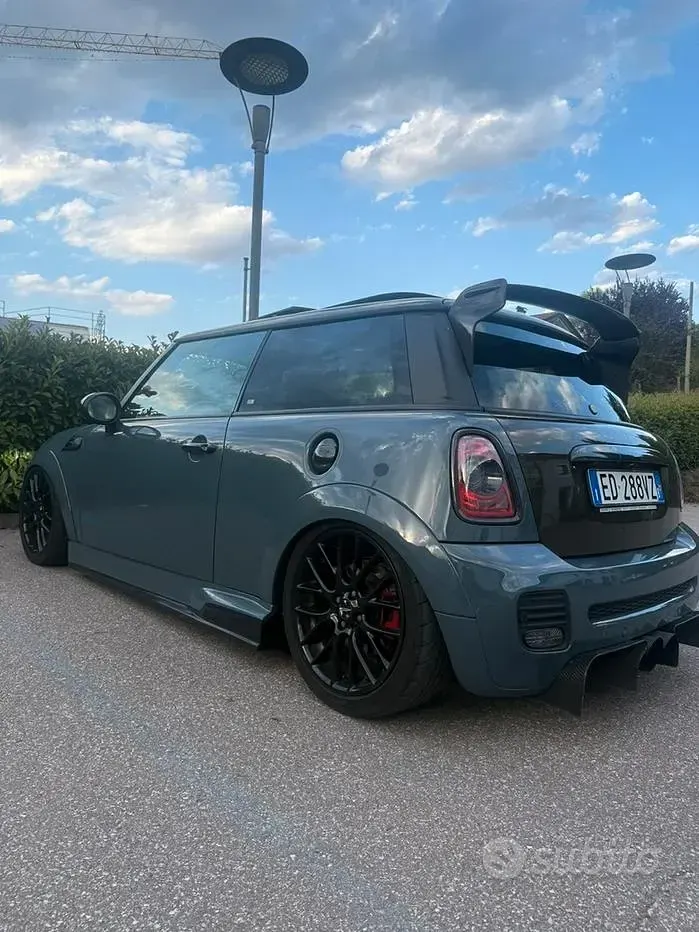 Usata Mini John Cooper Works Coupé 211 CV (155 kW) 2011 Grigio Coupé
