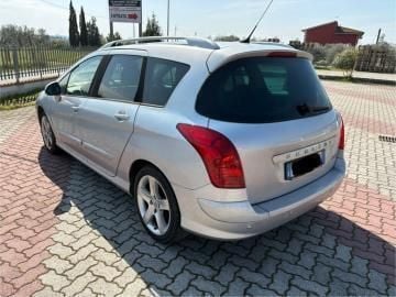 Usata Peugeot 308 Premium 109 CV (80 kW) 2008 Grigio Station wagon