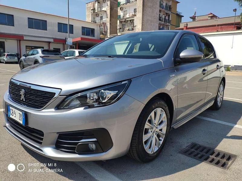 Usata Peugeot 308 Style 110 CV (80 kW) 2020 Argento Berlina