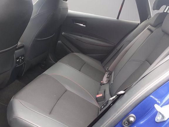 Usata Toyota Corolla Sport 140 CV (102 kW) 2024 Juniper blue Station wagon