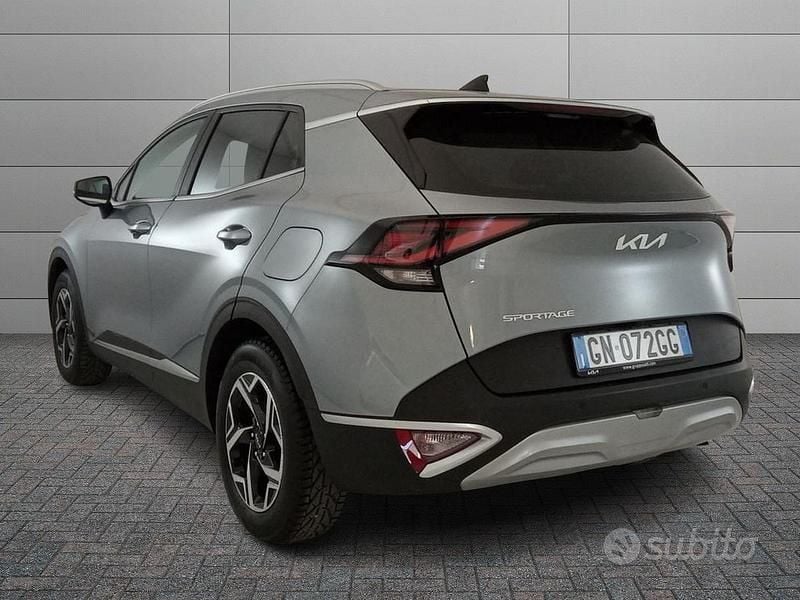 Begagnad Kia Sportage 150 HK (110 kW) 2023 Grå SUV