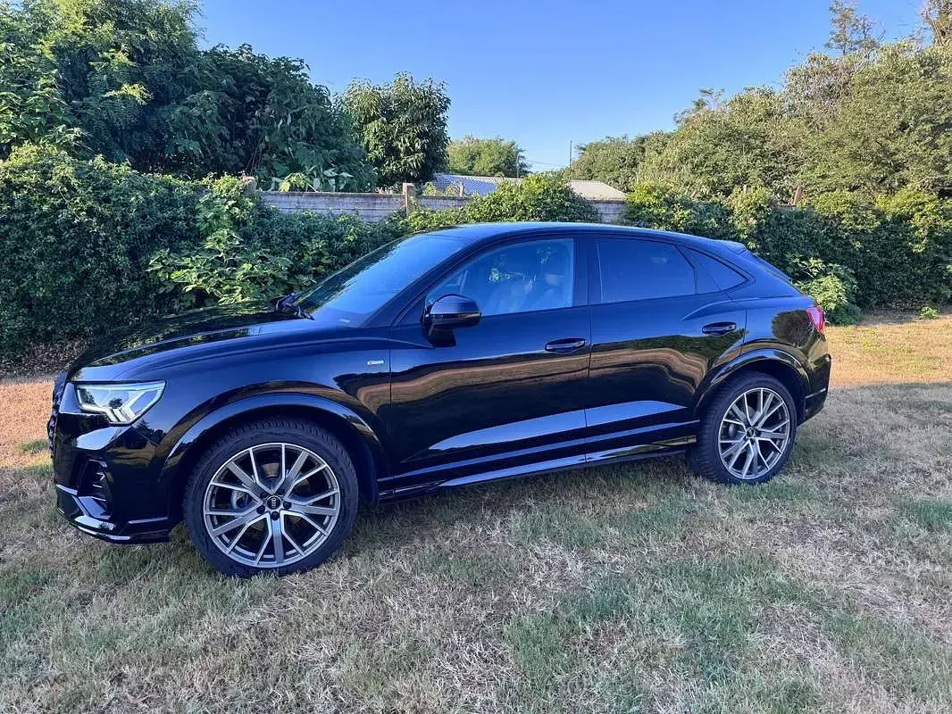 Usata Audi Q3 Sportback Business Plus 150 CV (110 kW) 2022 Nero SUV