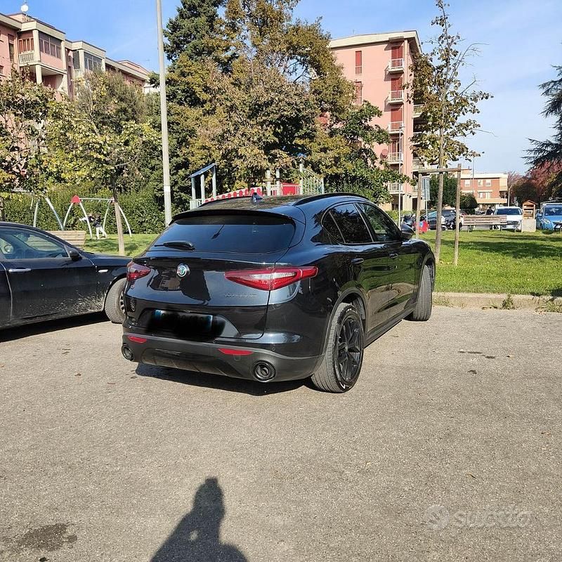 Usata Alfa Romeo Stelvio 190 CV (139 kW) 2019 SUV