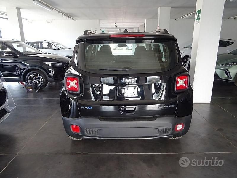 Usata Jeep Renegade Limited 190 CV (139 kW) 2022 Nero SUV