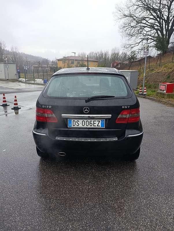Usata Mercedes B180 116 CV (85 kW) 2008 Nero Monovolume