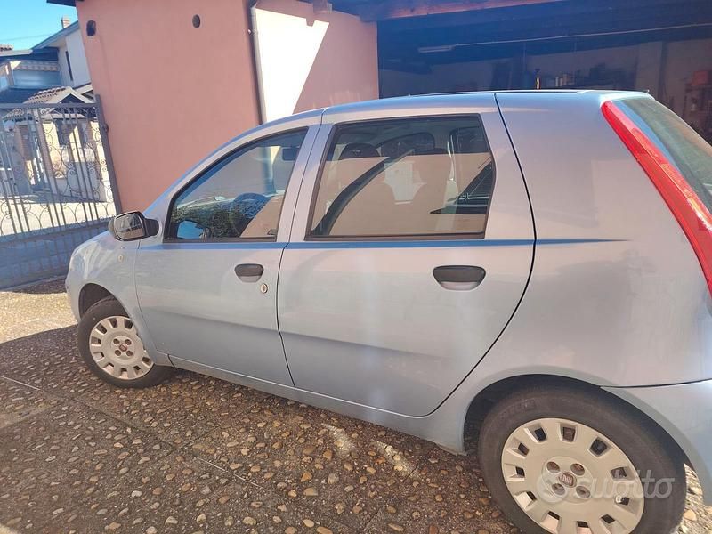 Usata Fiat Punto 2010 Utilitaria
