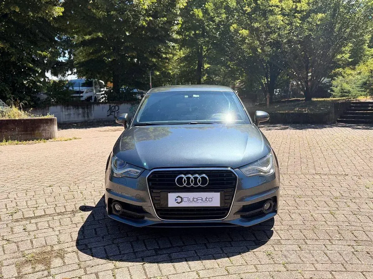 Usata Audi A1 Ambition 185 CV (136 kW) 2011 Grigio Utilitaria