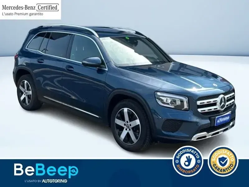 Usata Mercedes GLB200 150 CV (110 kW) 2021 Blu metallizzato SUV