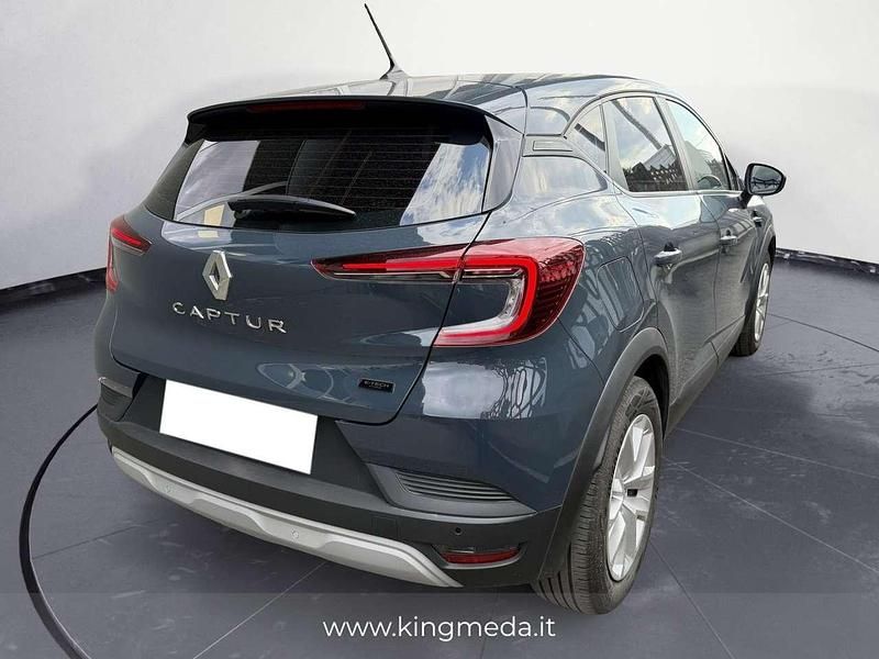 Usata Renault Captur Equilibre 143 CV (105 kW) 2023 Blu/azzurro SUV