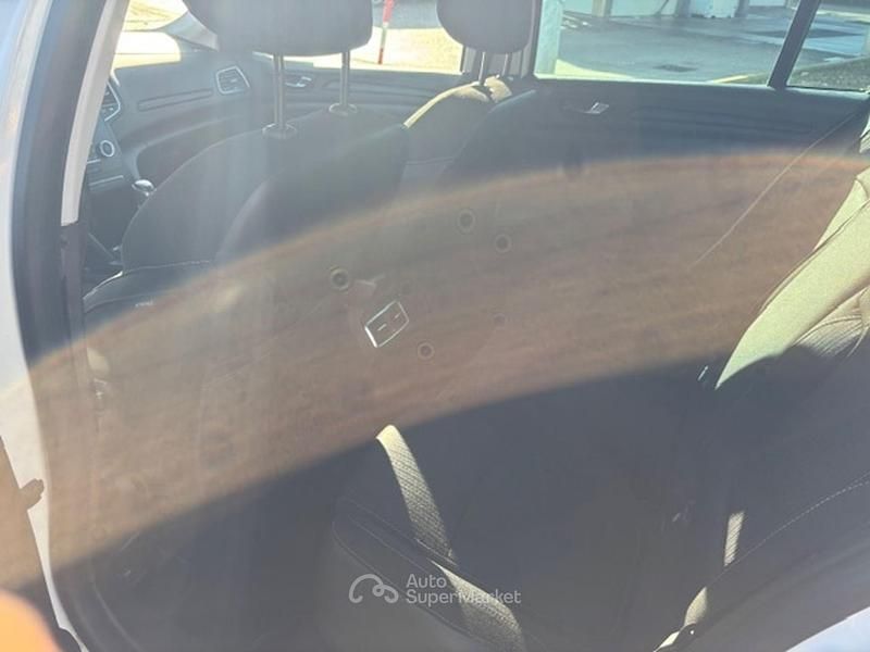 Usata Renault Mégane GrandTour 110 CV (80 kW) 2018 Bianco Station wagon