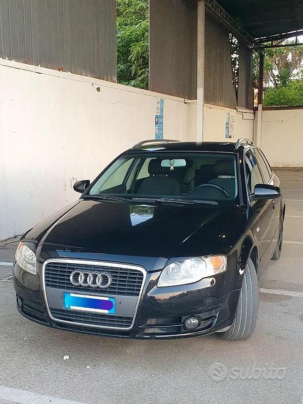 Usata Audi A4 140 CV (102 kW) 2005 Nero Station wagon