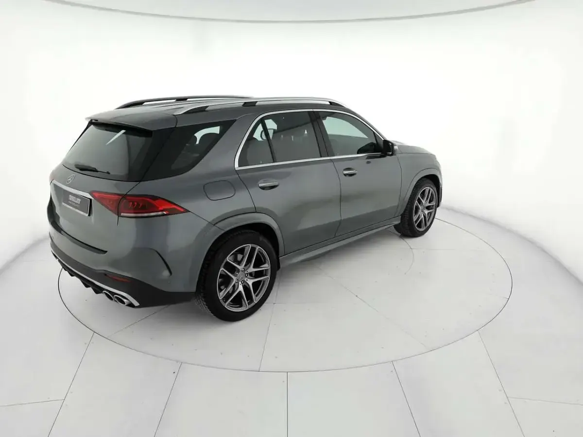 Usata Mercedes GLE53 AMG AMG 435 CV (319 kW) 2022 Grigio selenite metallizzato SUV