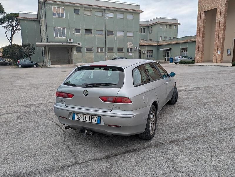 Usata Alfa Romeo 156 115 CV (84 kW) 2003 Grigio Station wagon