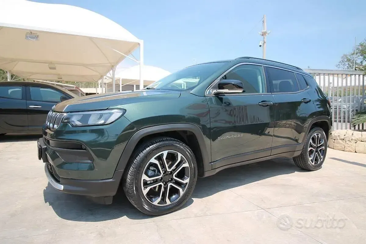 Usata Jeep Compass Limited 131 CV (96 kW) 2021 Verde SUV