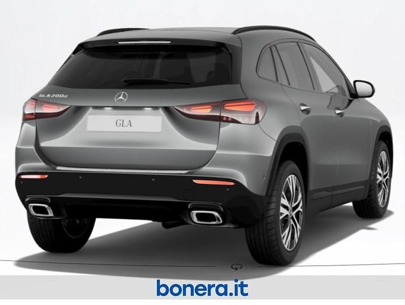 Nuova Mercedes GLA200 Advanced Plus 150 CV (110 kW) 2025 Grigio SUV