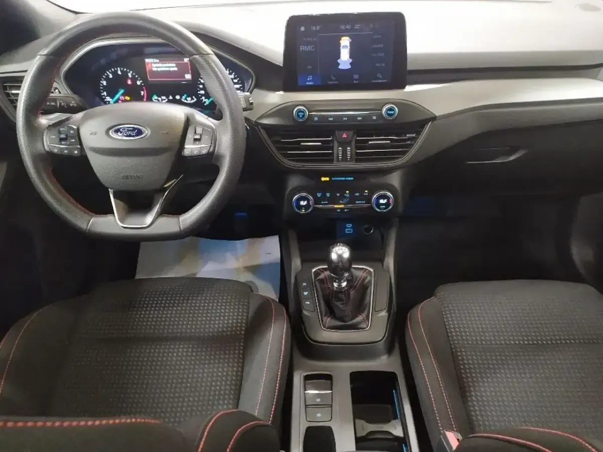 Usata Ford Focus ST-Line 125 CV (91 kW) 2022 Grigio Berlina