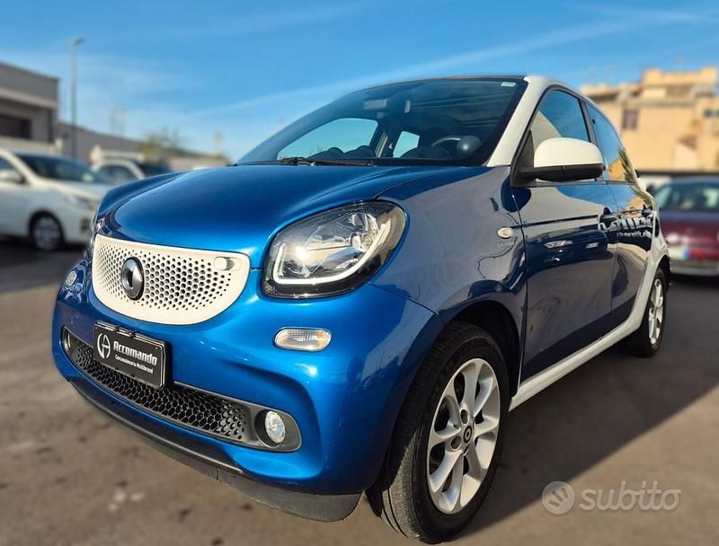 Blu Usata 2019 Smart ForFour Passion Utilitaria | 13.500 € (Buon prezzo) - Immagine 1/4