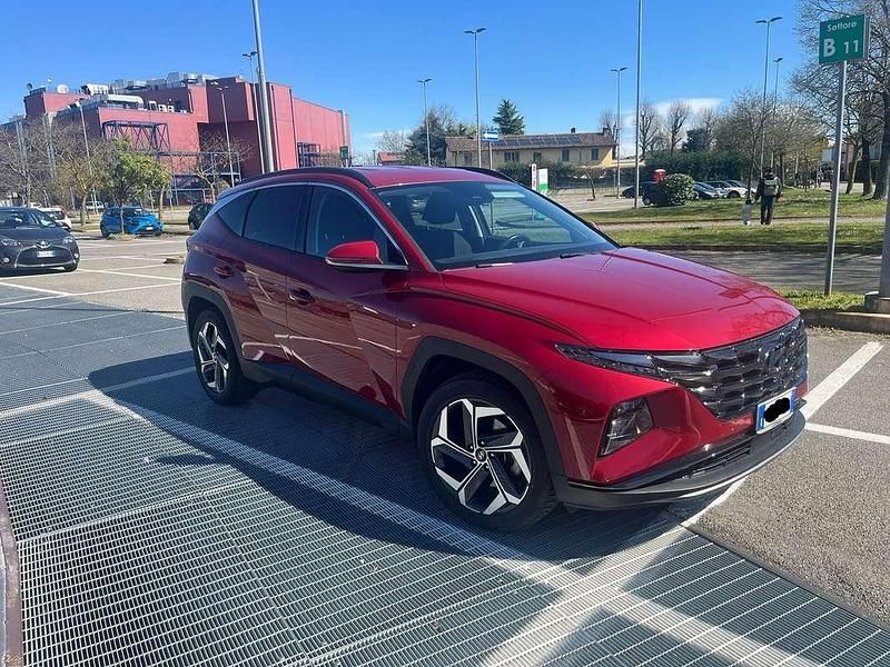 Usata Hyundai Tucson 230 CV (169 kW) 2022 Rosso SUV