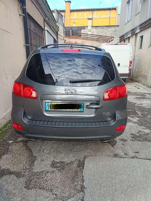 Usata Hyundai Santa Fe Dynamiq 155 CV (114 kW) 2007 SUV