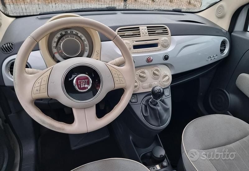 Usata Fiat 500 69 CV (50 kW) 2009 Grigio Cabrio