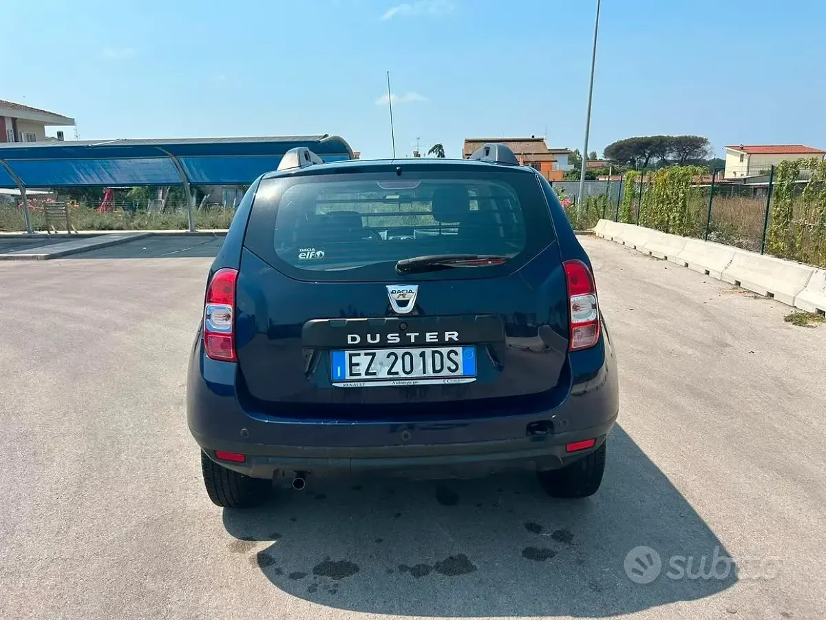 Usata Dacia Duster 105 CV (77 kW) 2015 Bluazzurro SUV