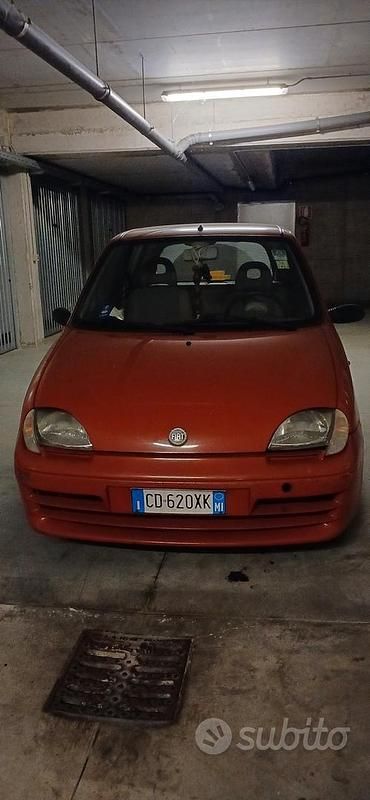 Rosso Usata 2004 Fiat Seicento Due volumi | 1100 € - Immagine 1/4