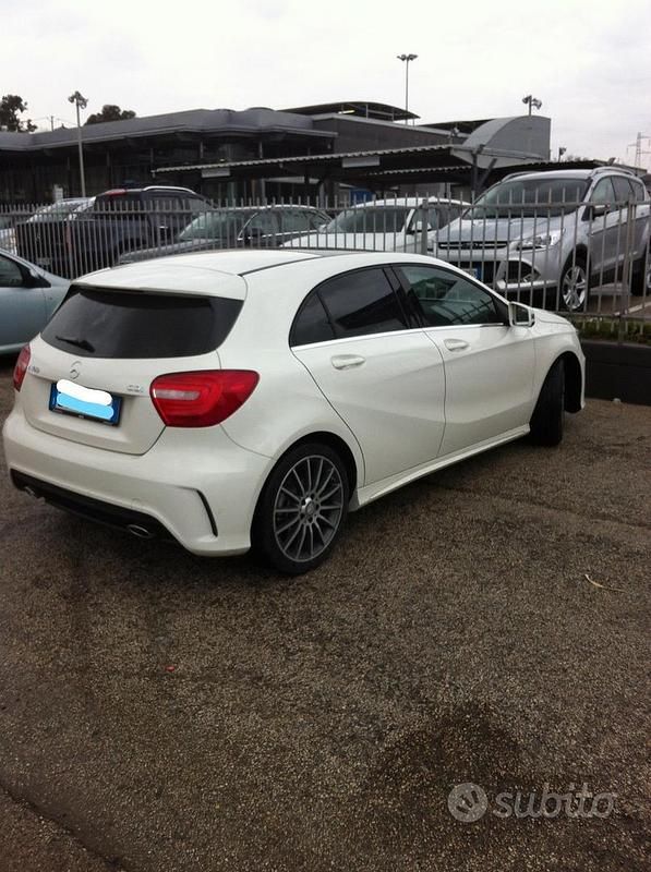 Usata Mercedes A180 Premium 109 CV (80 kW) 2015 Bianco Berlina