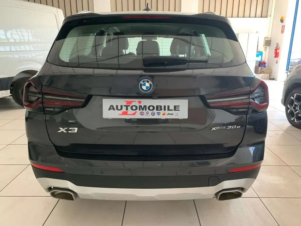 Usata BMW X3 184 CV (135 kW) 2022 Nero SUV