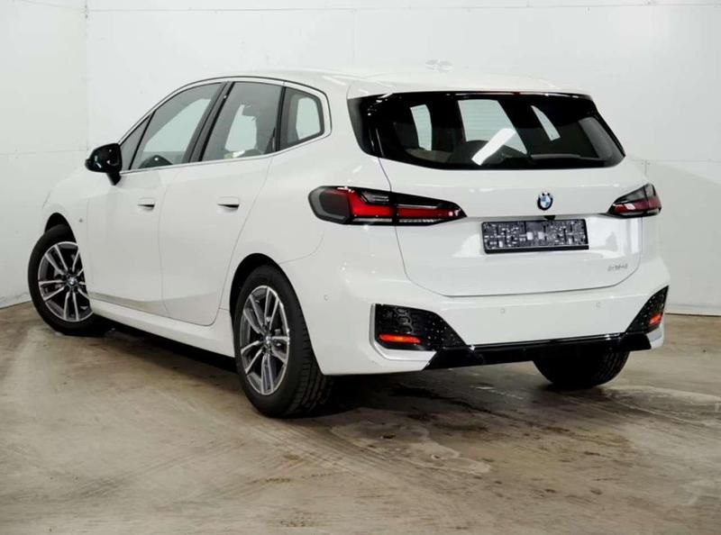 Usata BMW 218 Active Tourer M Sport 136 CV (100 kW) 2023 Bianco Monovolume