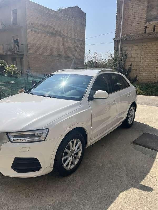 Usata Audi Q3 S-Line 140 CV (102 kW) 2015 SUV