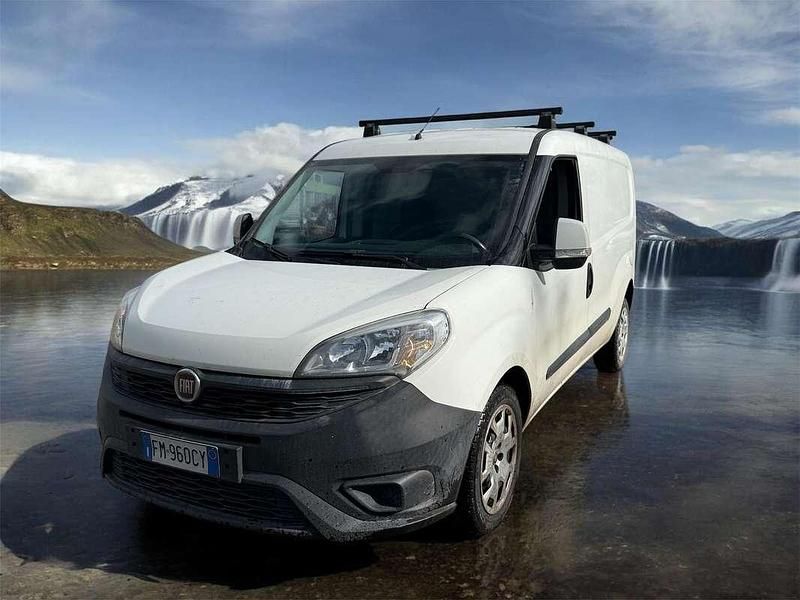 Usata Fiat Doblò Easy 105 CV (77 kW) 2018 Monovolume