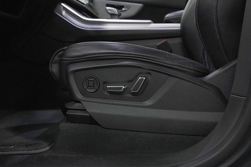 Usata Audi Q8 S-Line 340 CV (250 kW) 2021 Nero SUV