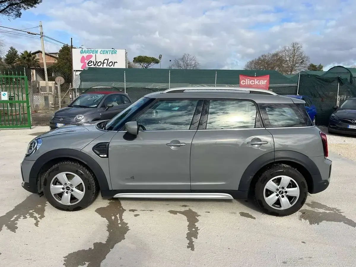 Usata Mini Cooper D Countryman Business 150 CV (110 kW) 2021 Grigio SUV