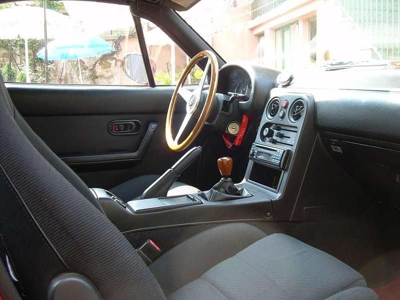 Usata Mazda MX5 116 CV (85 kW) 1991 Rosso Cabrio