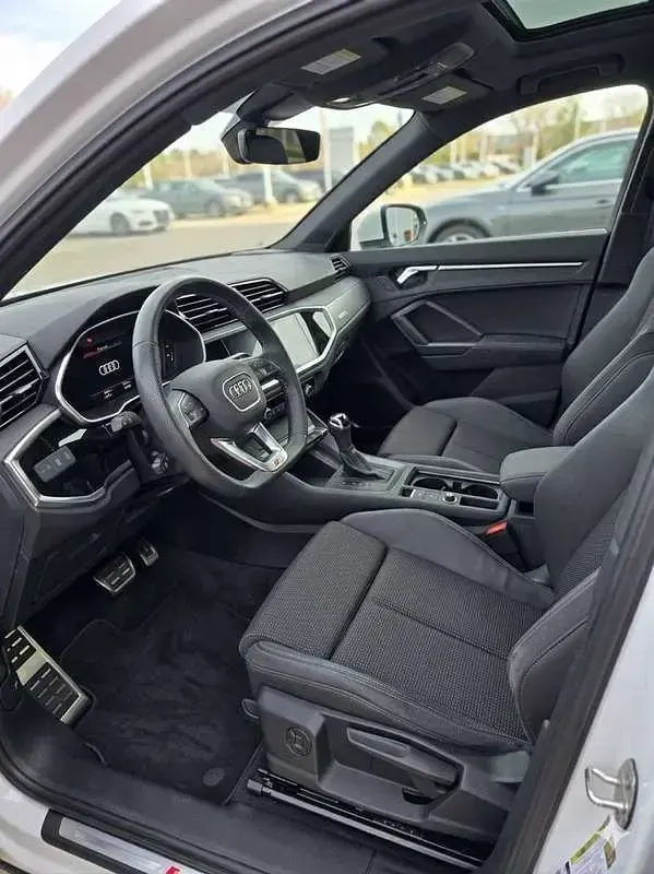 Usata Audi Q3 Sportback S-Line 150 CV (110 kW) 2022 Bianco SUV