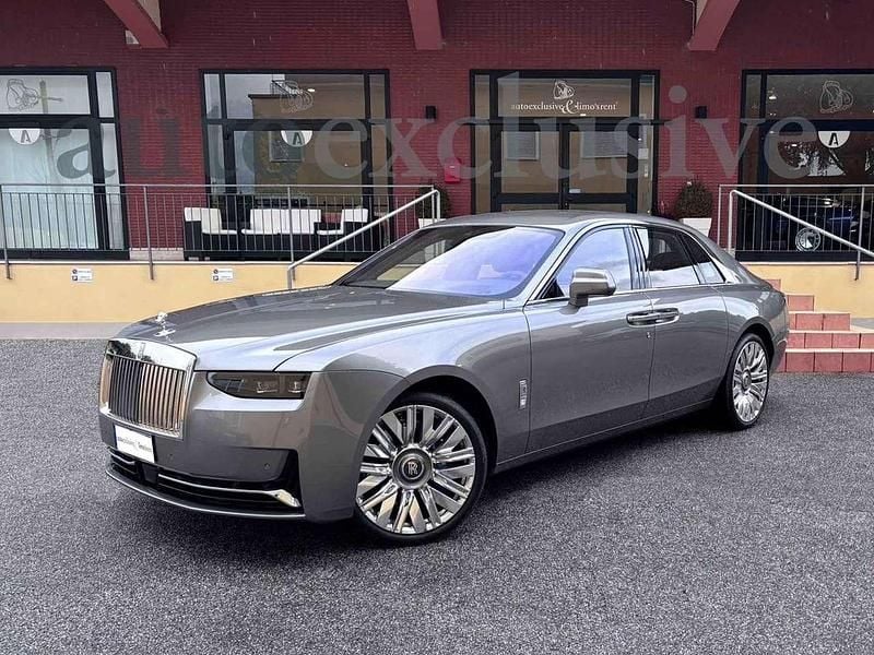 Nuova Rolls Royce Ghost 571 CV (419 kW) 2025 Sterling grey Berlina