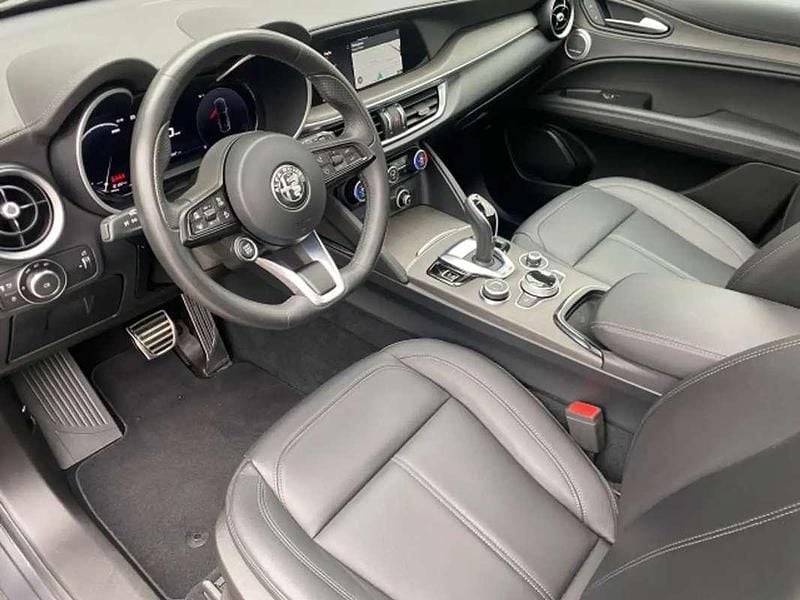 Usata Alfa Romeo Stelvio Ti 209 CV (153 kW) 2024 Grigio SUV