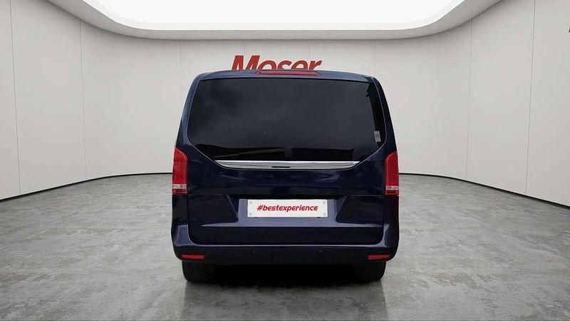 Usata Mercedes V250 Premium 190 CV (139 kW) 2020 Blu/azzurro Monovolume