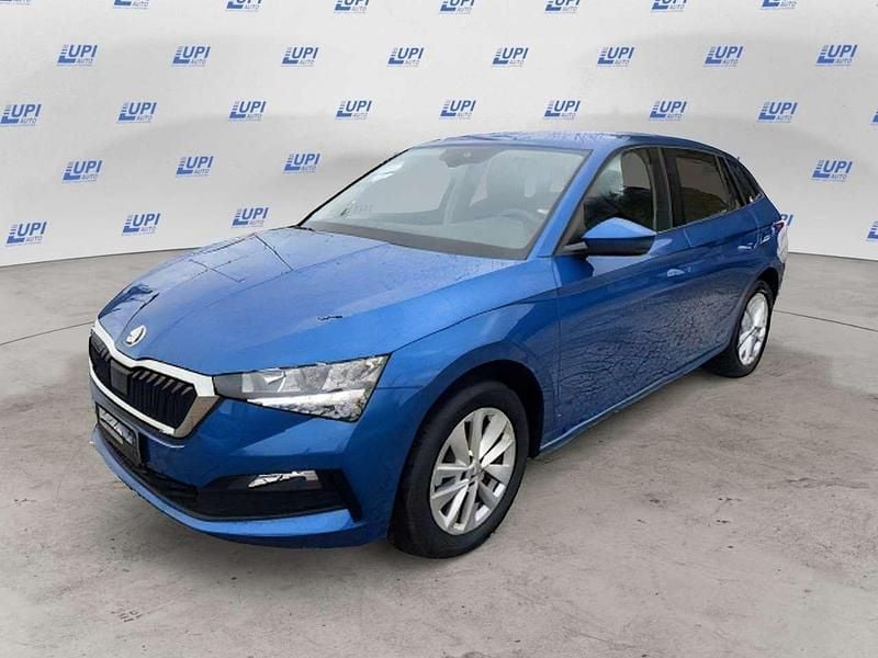 Usata Skoda Scala Ambition 110 CV (80 kW) 2024 Blu Utilitaria